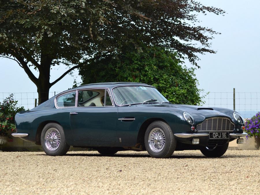  Aston Martin DB6 1965 года  (UK) (фото 14 из 26)